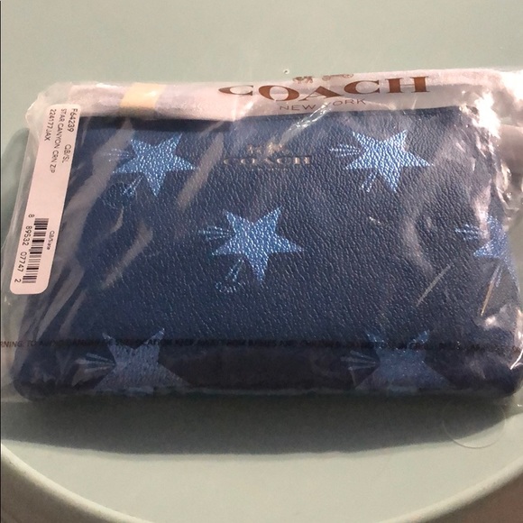 Coach Handbags - Coach Wristlet